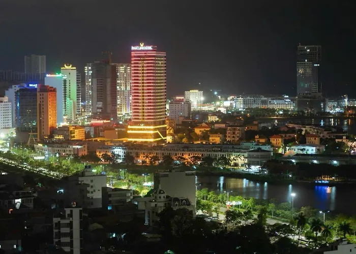 By's House- Ho View Bien Apartment Hạ Long