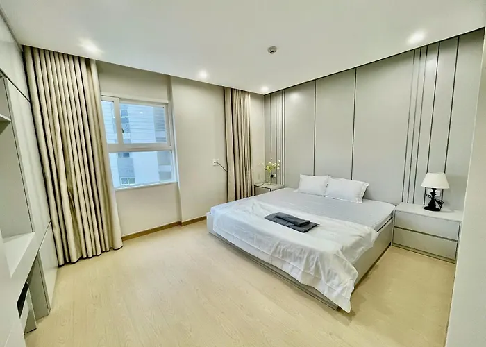 Apartment By's House- Ho View Bien Hạ Long